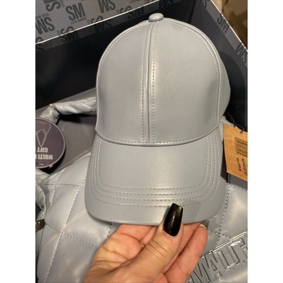 STEVE MADDEN Light Blue 2 Piece Gift Set Quilted Nylon Hobo Bag & Baseball Cap - Picture 6 of 16